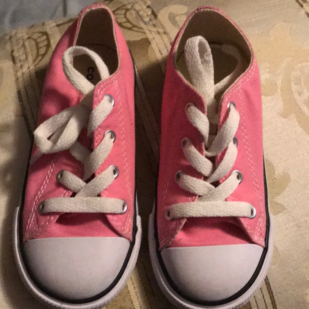 Converse All Stars Shoes Size 9